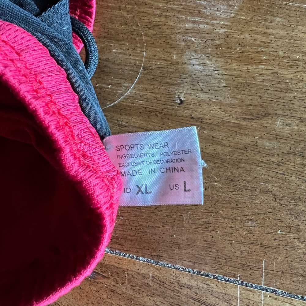 Neleus Red L Workout Shorts with Liner - Picture 3 of 3